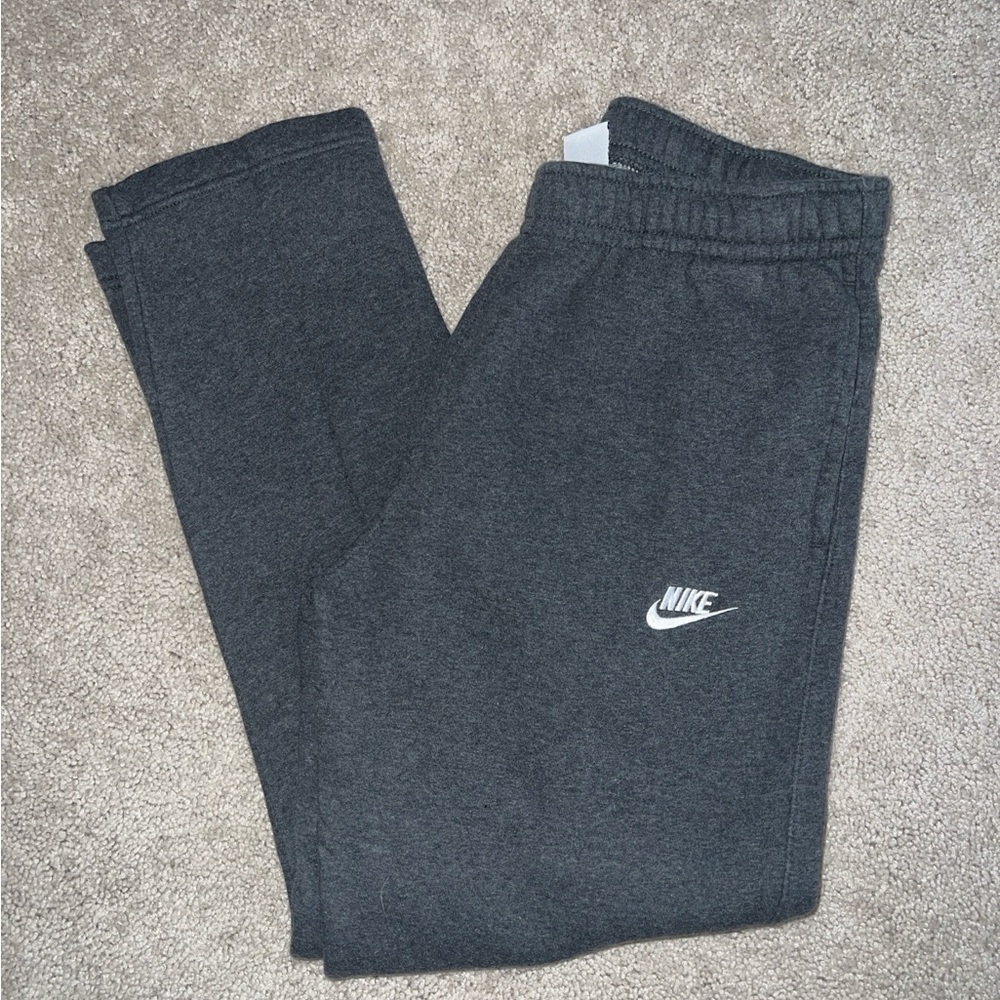 Nike men’s straight leg sweats